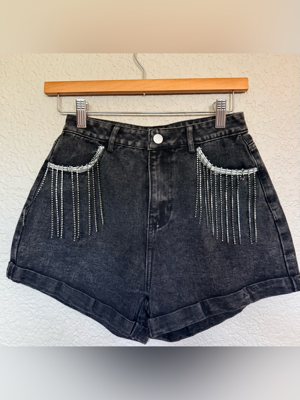 NWT CLOUD TEN RHINESTONE FRINGE DENIM SHORTS, BLACK WASH, SMALL